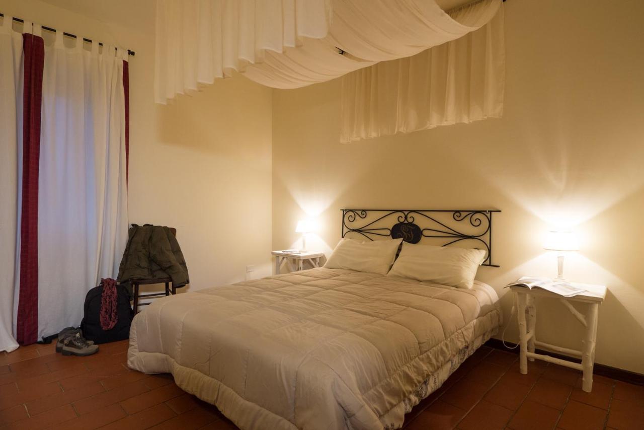 Agriturismo La Commenda-Adults Only Cascia Room photo