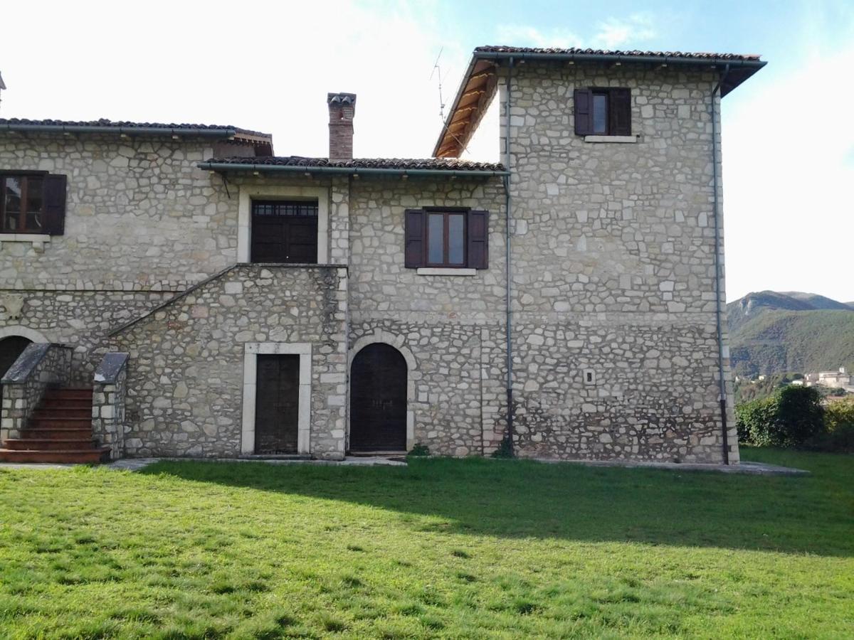 Agriturismo La Commenda-Adults Only Cascia Exterior photo